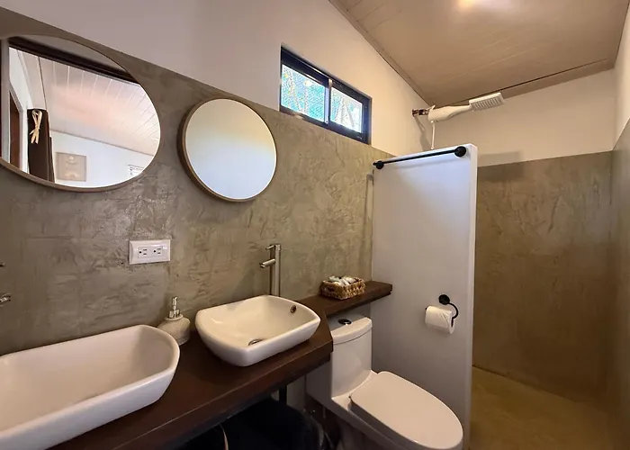 Avellanas Tiny 1br Private Self Check In